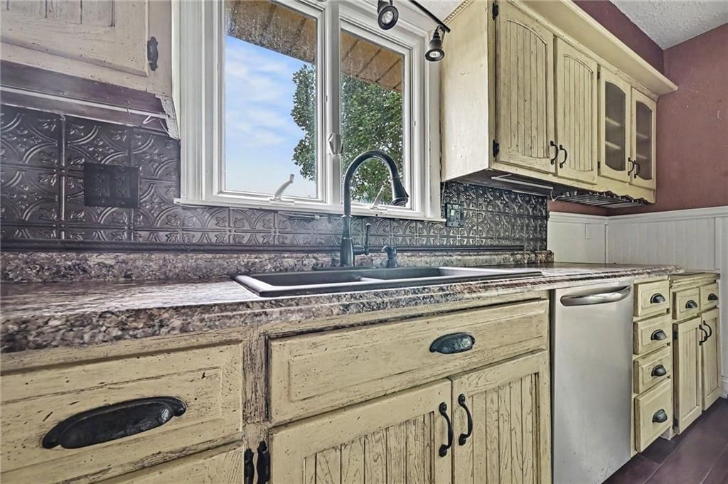 6918 Marion Drive — photo 13
