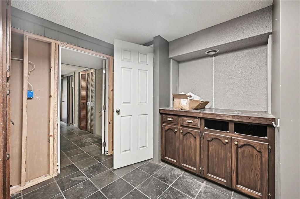 6918 Marion Drive — photo 28
