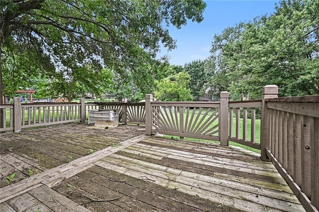 6918 Marion Drive — photo 32