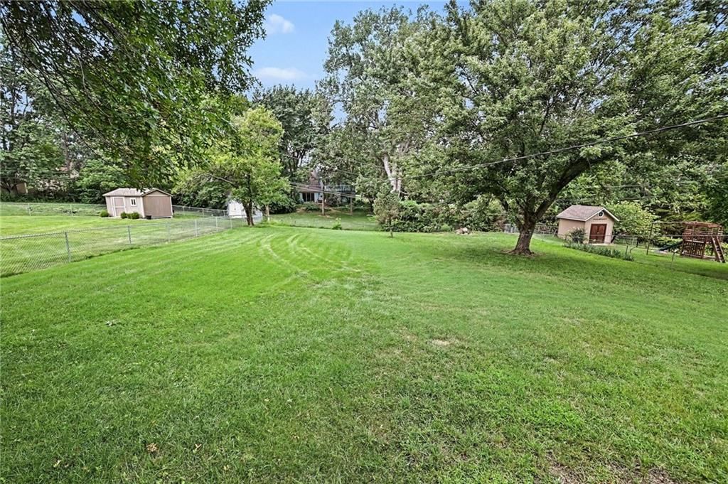 6918 Marion Drive — photo 37