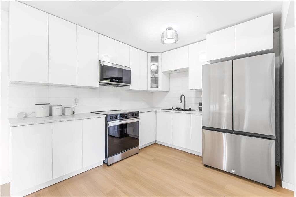 802 S Woodbine Road — photo 8