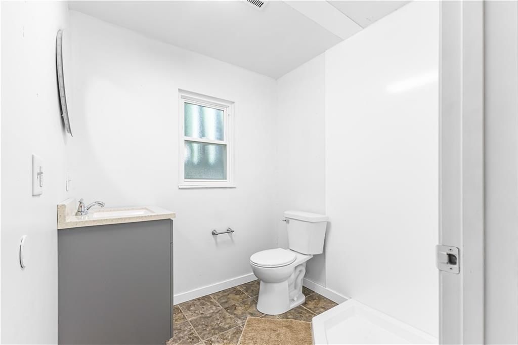 802 S Woodbine Road — photo 21