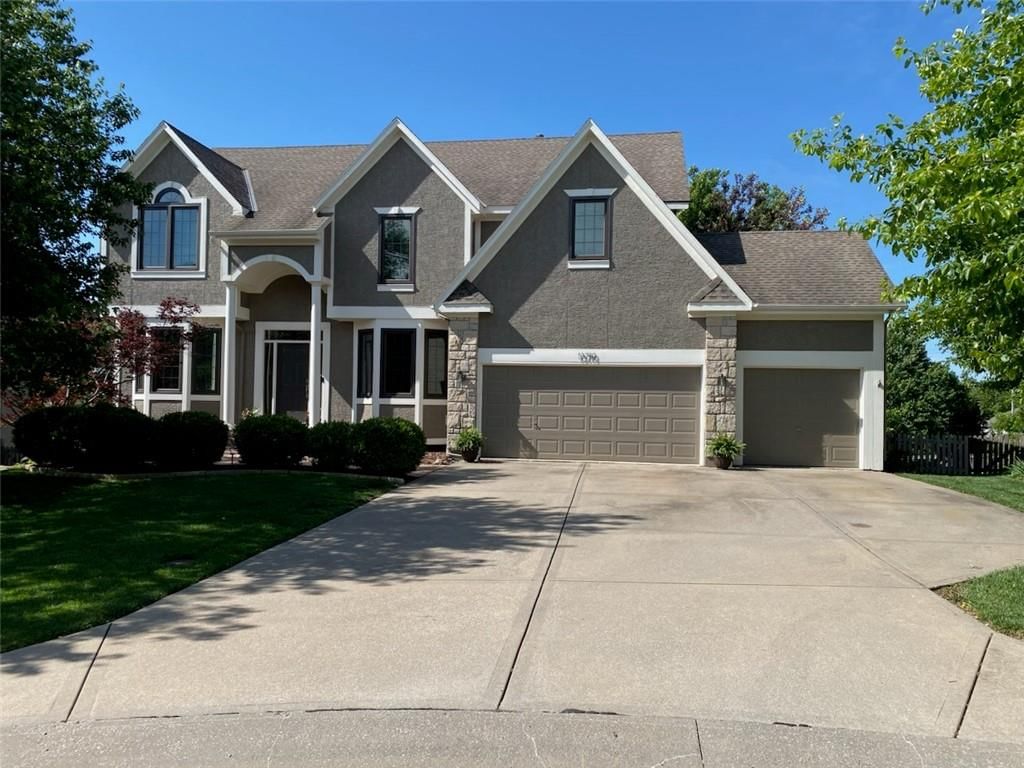13710 Cody Street — photo 1