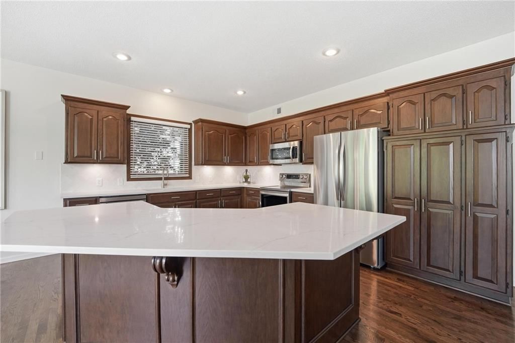 13710 Cody Street — photo 15