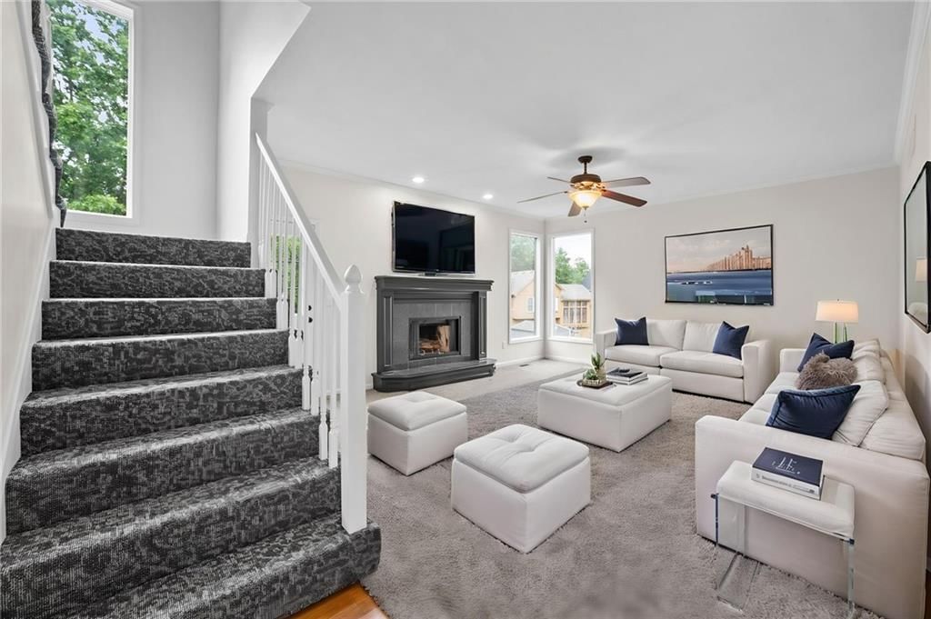 4726 BROCKWAY Street — photo 4
