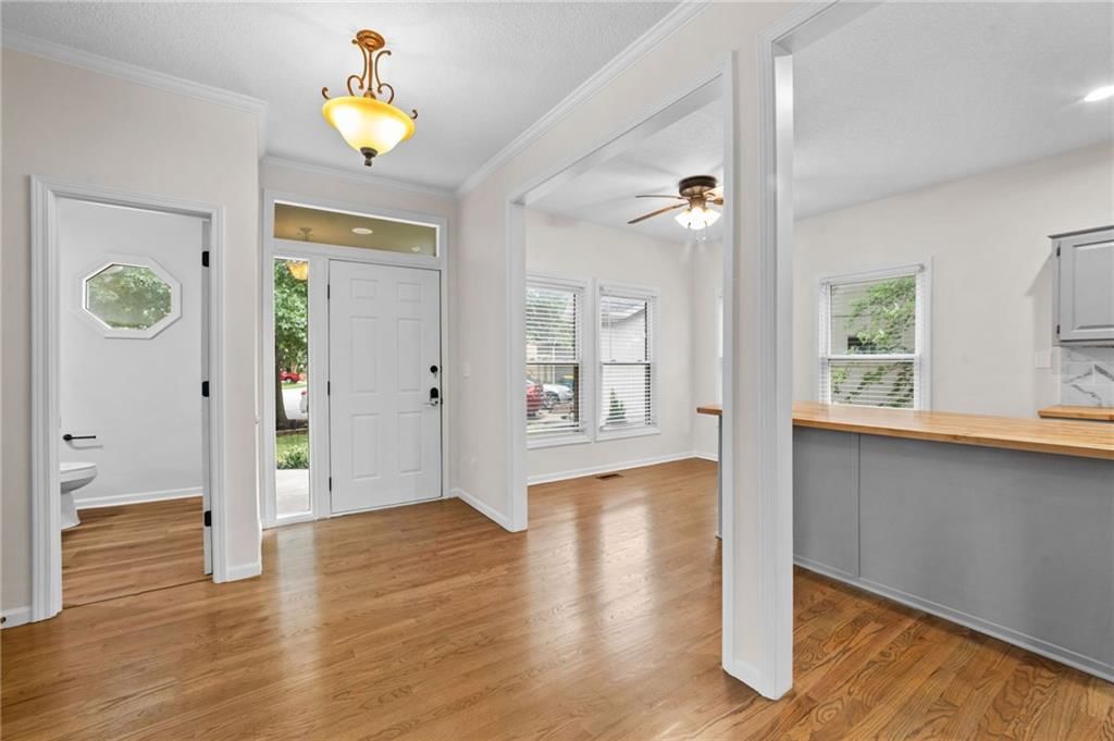 4726 BROCKWAY Street — photo 9