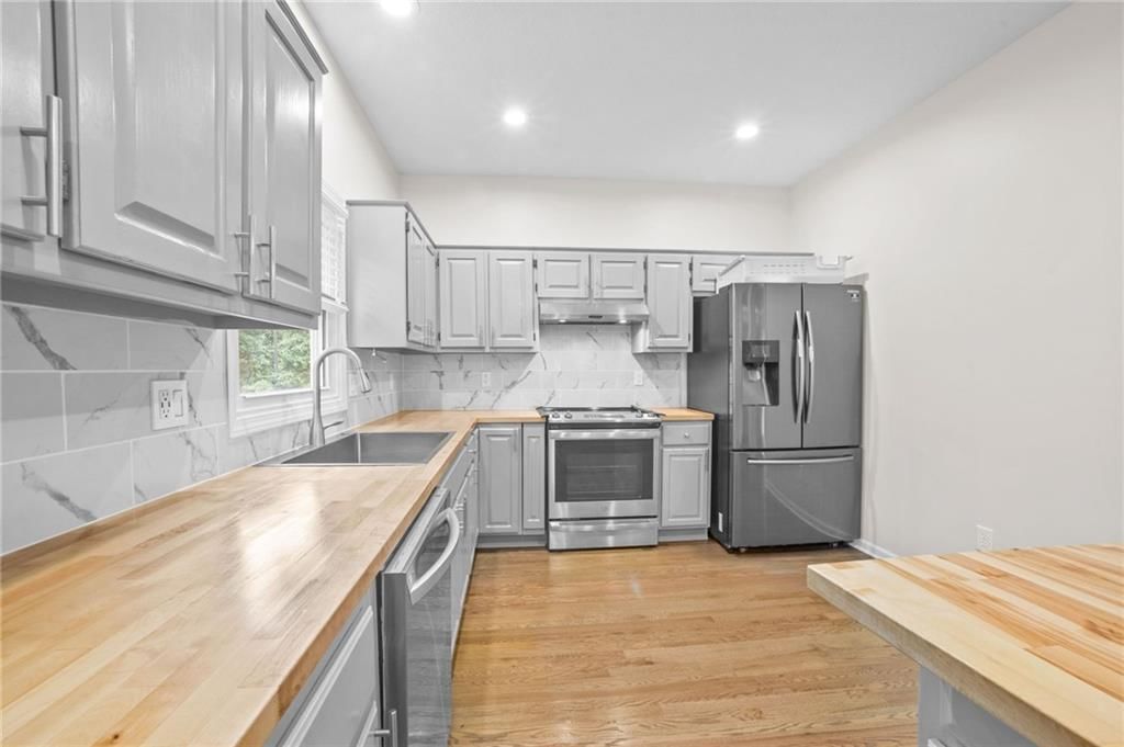 4726 BROCKWAY Street — photo 14