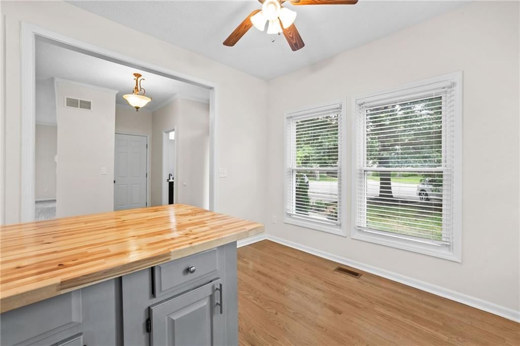 4726 BROCKWAY Street — photo 15