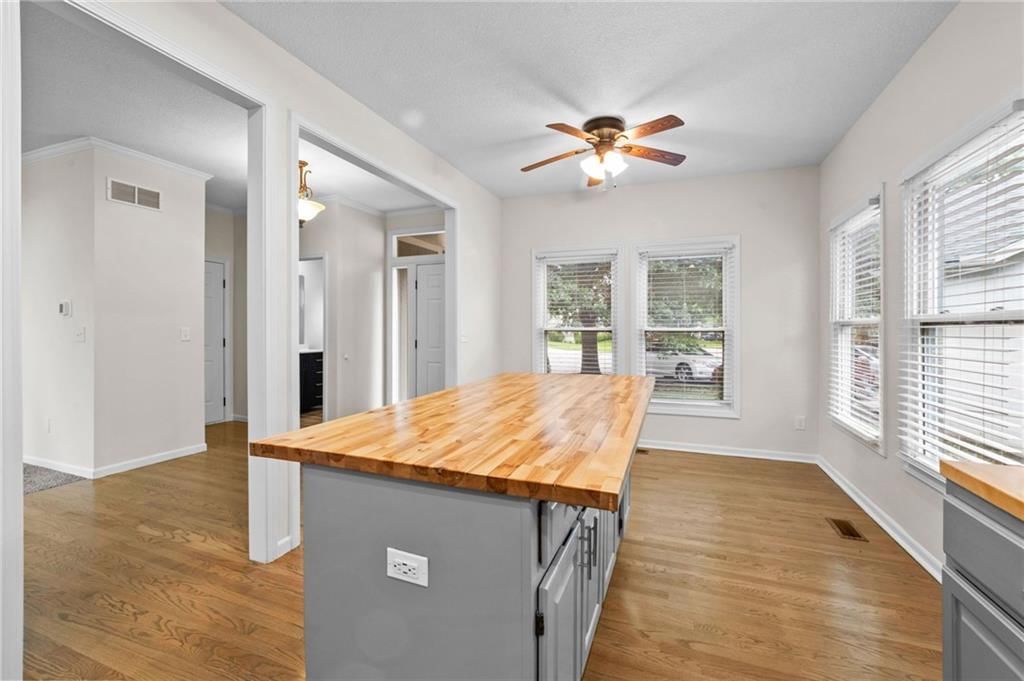 4726 BROCKWAY Street — photo 16