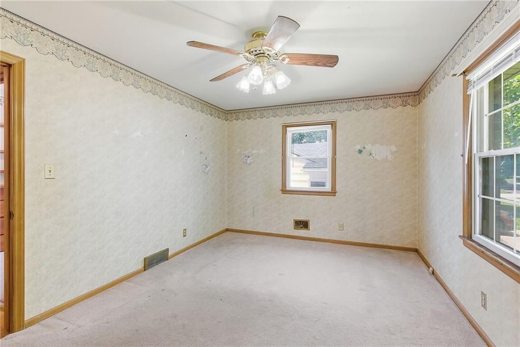 10605 E 79th Street — photo 16
