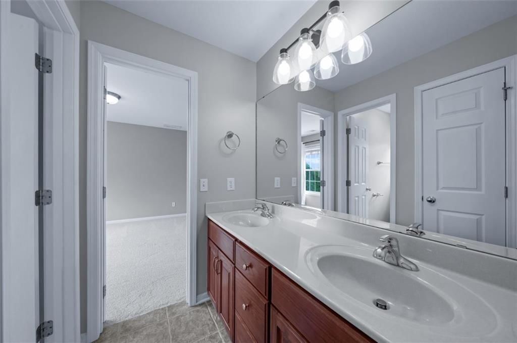 6 River Ridge — photo 36