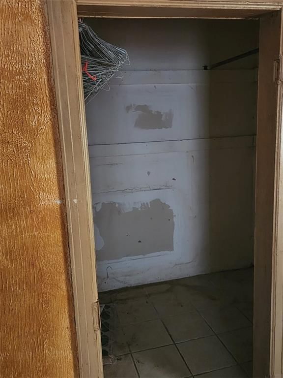 23 N Holbrook Street — photo 8
