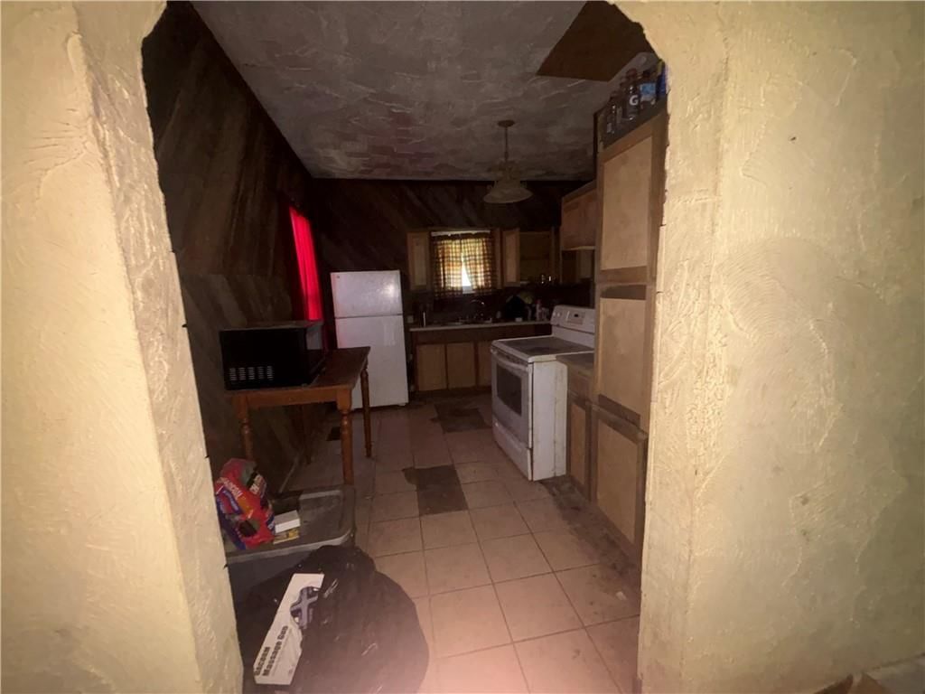 23 N Holbrook Street — photo 26