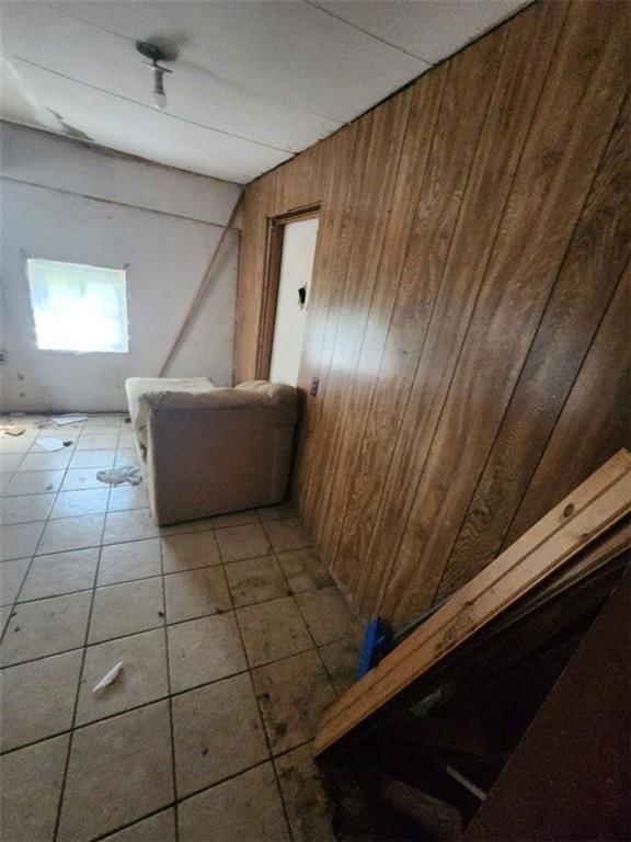 23 N Holbrook Street — photo 33
