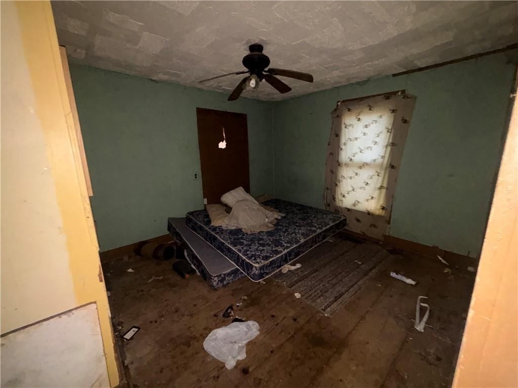23 N Holbrook Street — photo 38