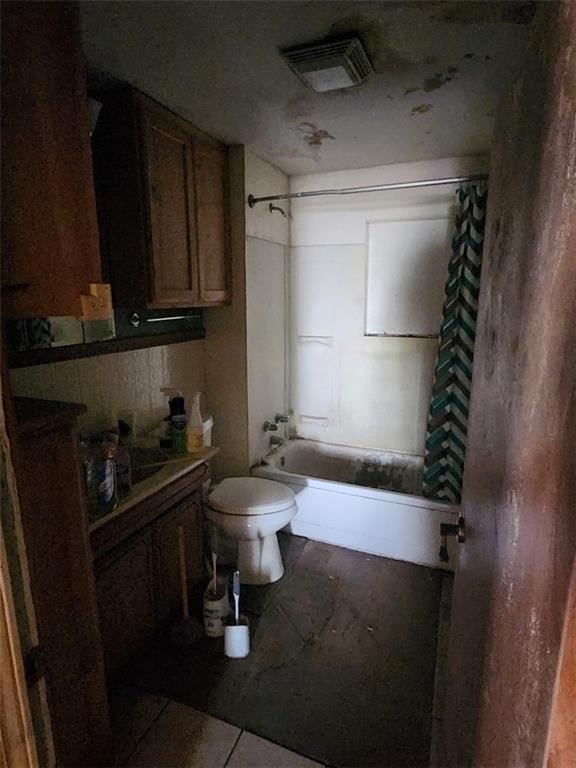 23 N Holbrook Street — photo 40