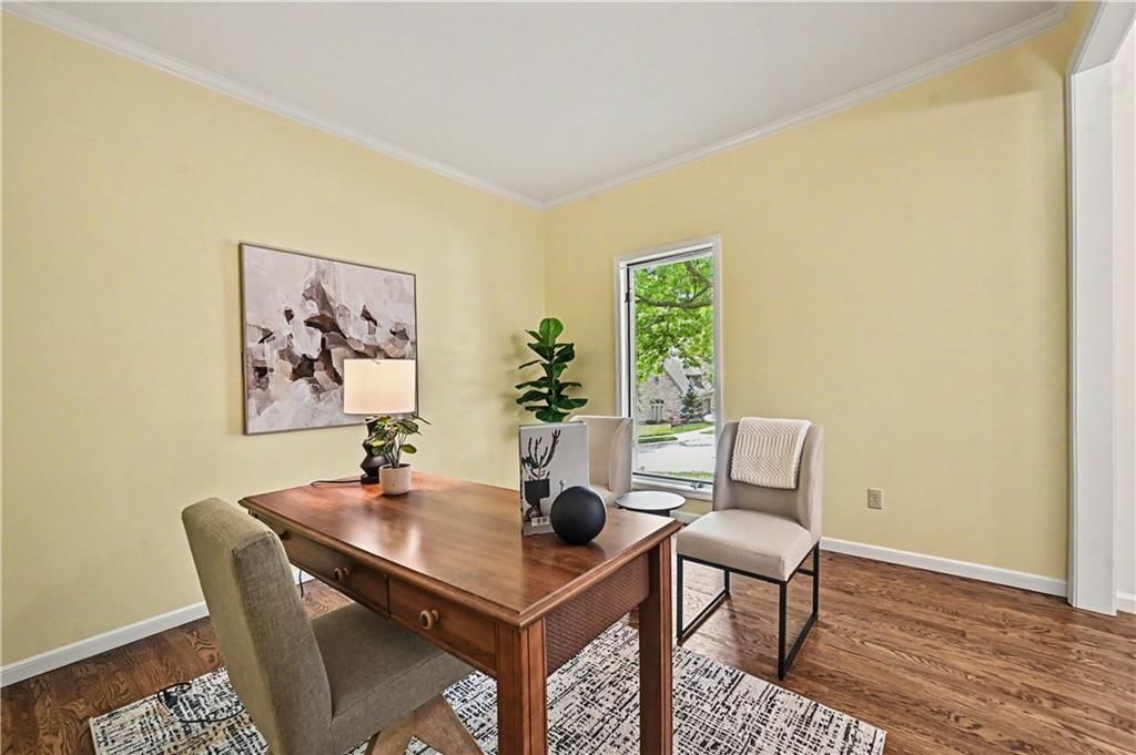 Photo 19 of 49 - 5500 NW 62nd Street, Kansas City, MO 64151