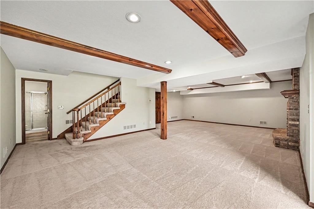 Photo 41 of 49 - 5500 NW 62nd Street, Kansas City, MO 64151