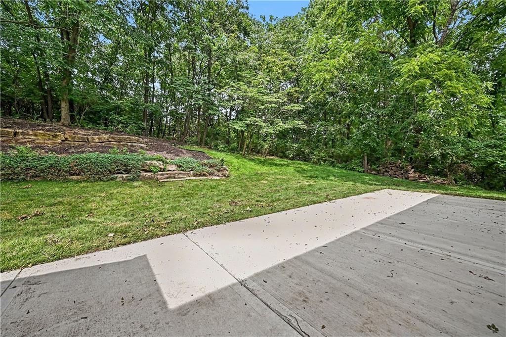 Photo 43 of 49 - 5500 NW 62nd Street, Kansas City, MO 64151
