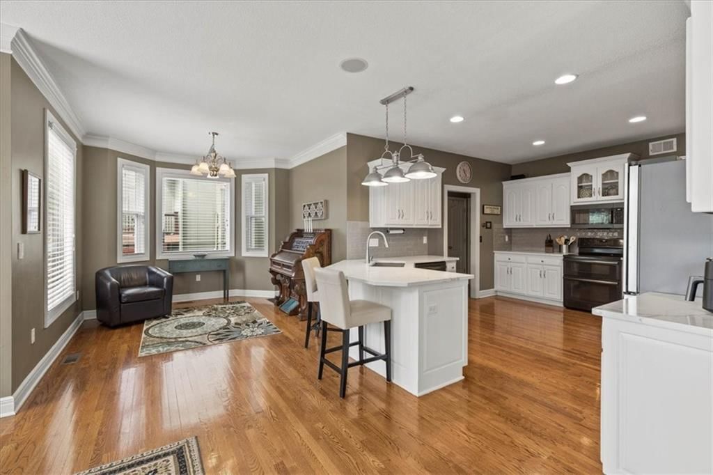 20811 W 100th Street — photo 11