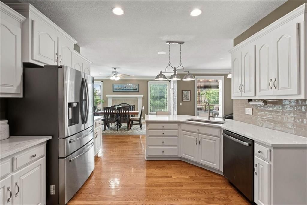20811 W 100th Street — photo 13