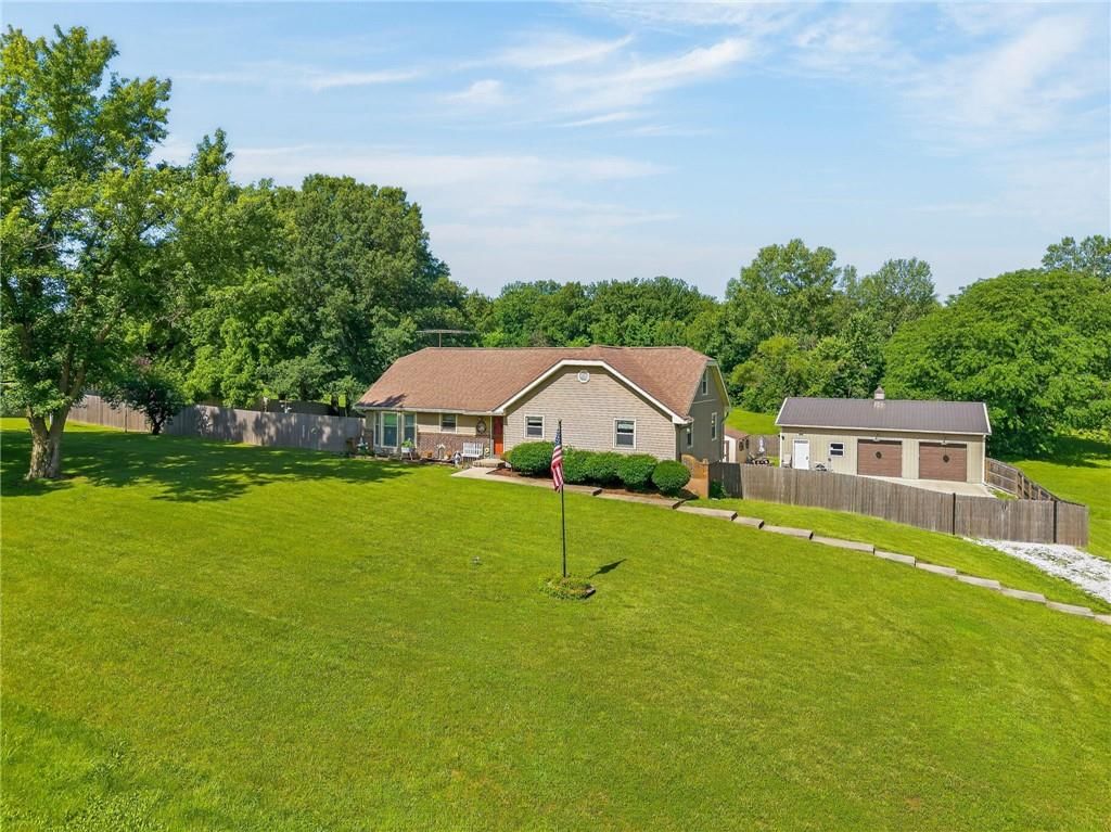 13016 Spring Road — photo 4