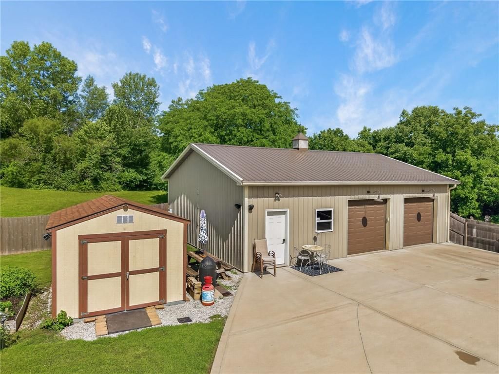 13016 Spring Road — photo 46