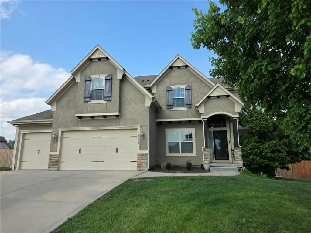 1412 SW Whistle Drive — photo 3