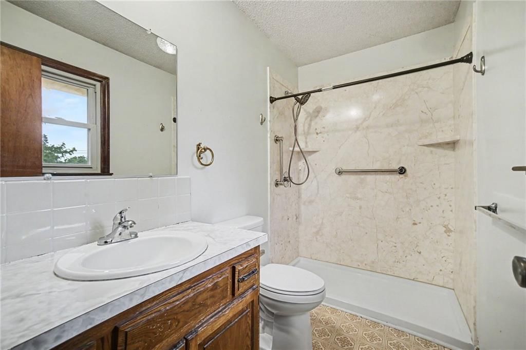 1100 NE 115th Street — photo 21