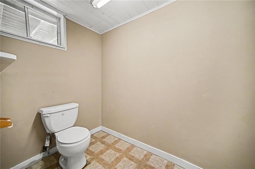 1100 NE 115th Street — photo 23