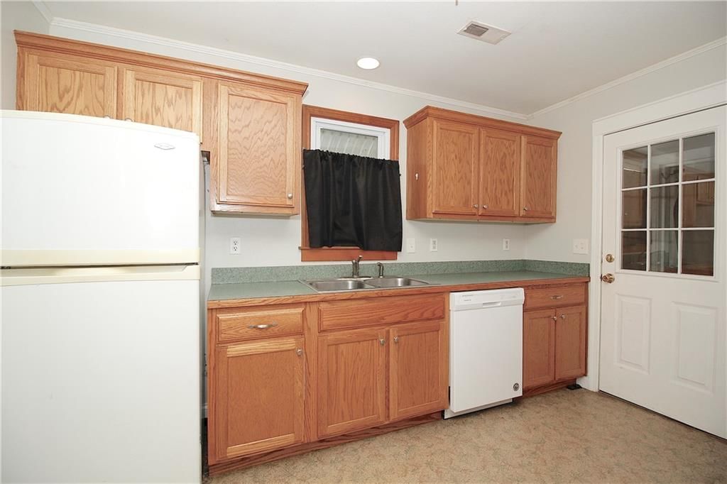 112 S Kallock Street — photo 6