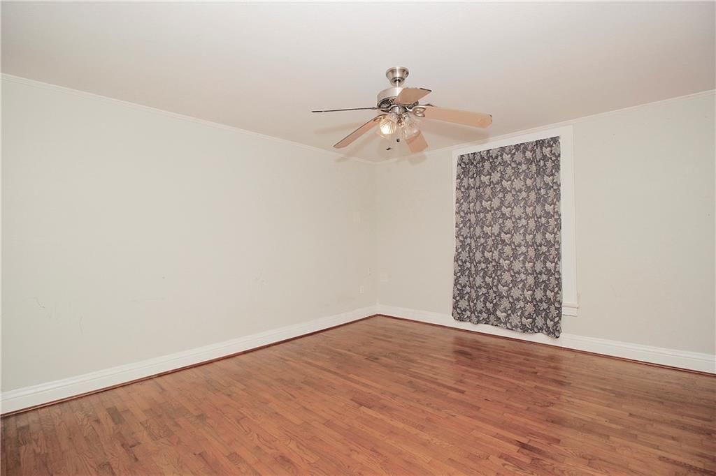 112 S Kallock Street — photo 15