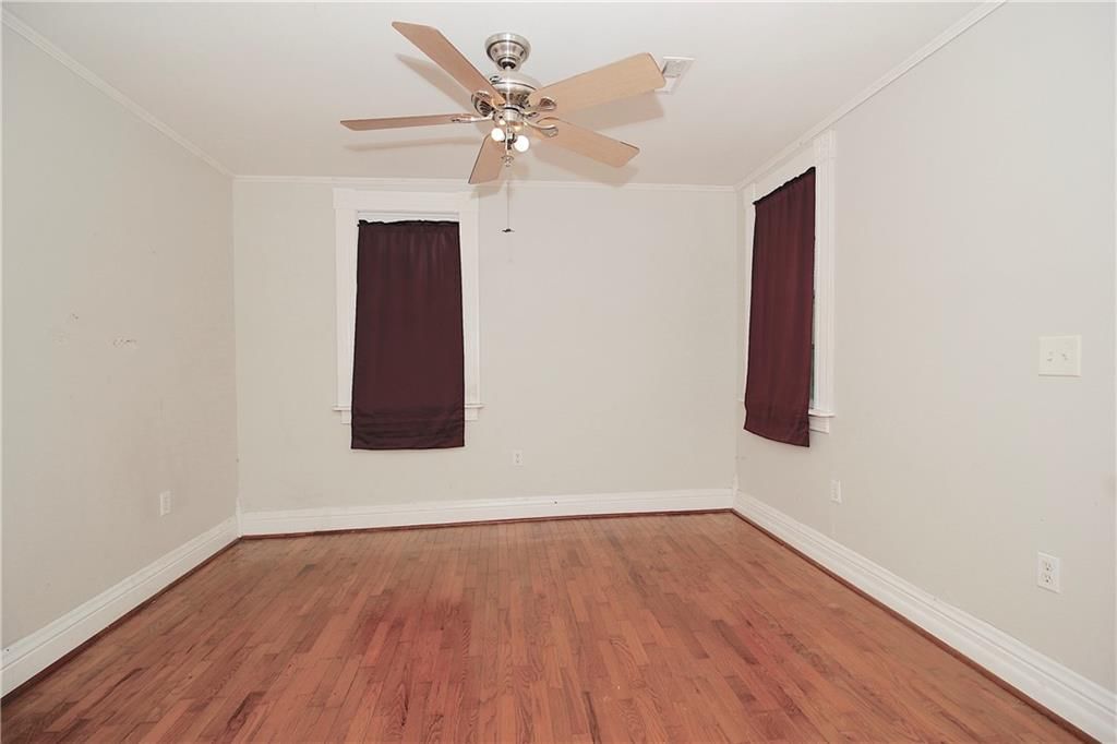 112 S Kallock Street — photo 17