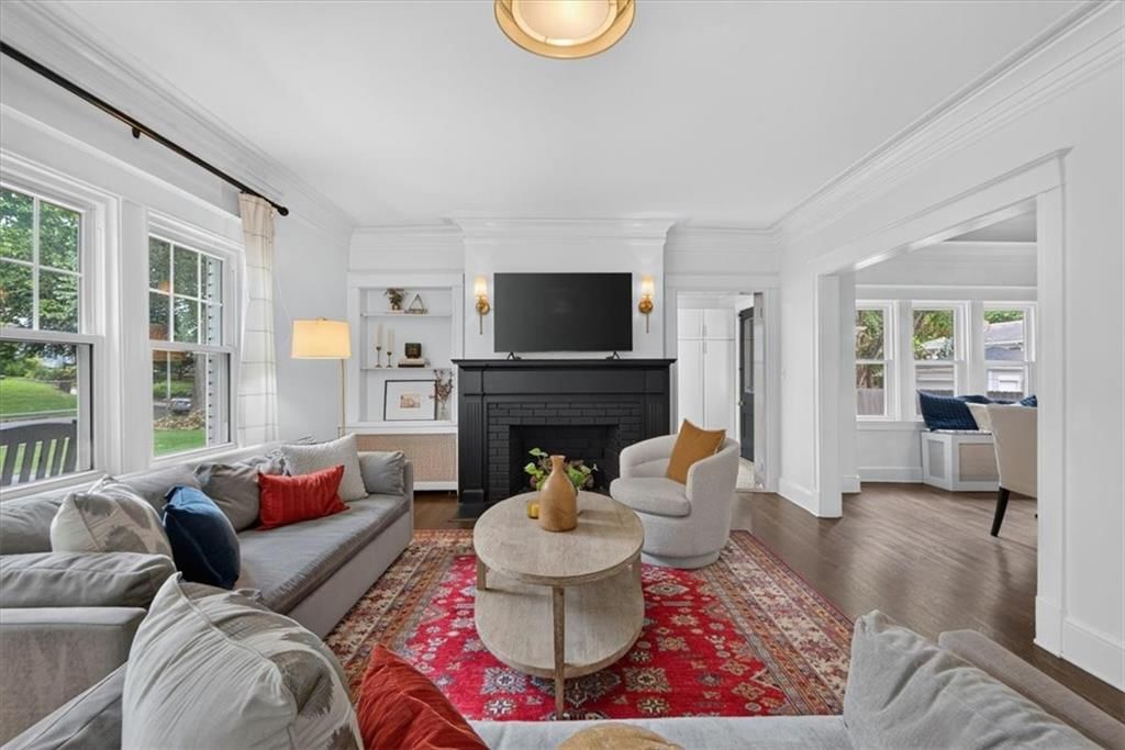441 W 58th Terrace — photo 6