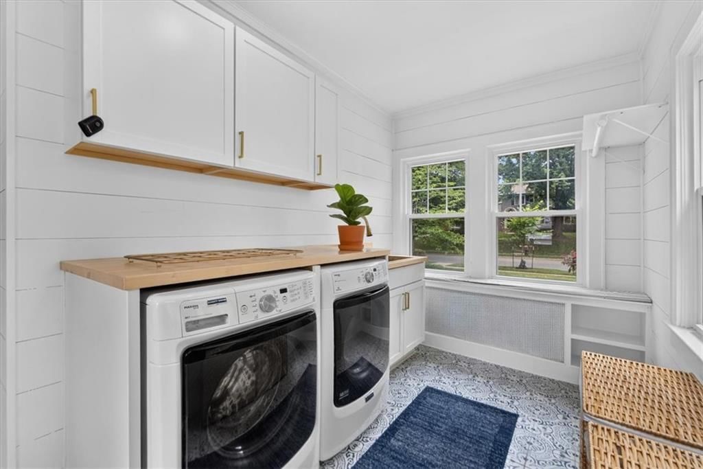 441 W 58th Terrace — photo 10