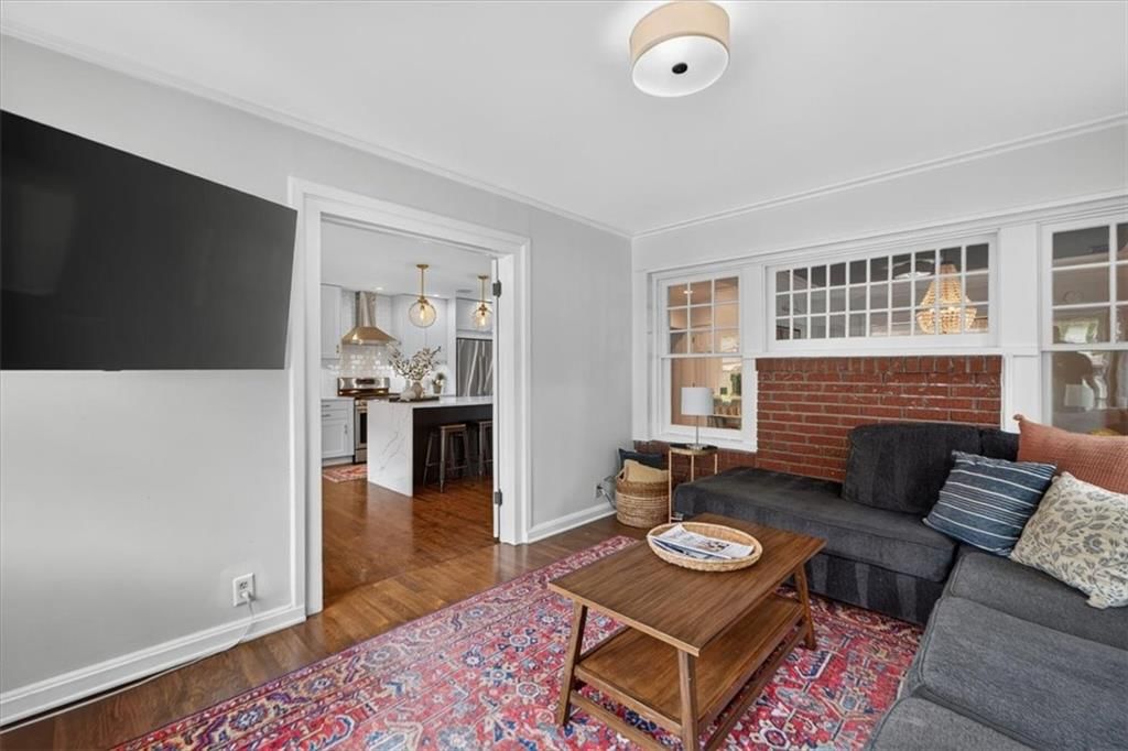 441 W 58th Terrace — photo 24