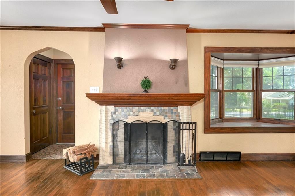 1500 S Broadway Street — photo 10