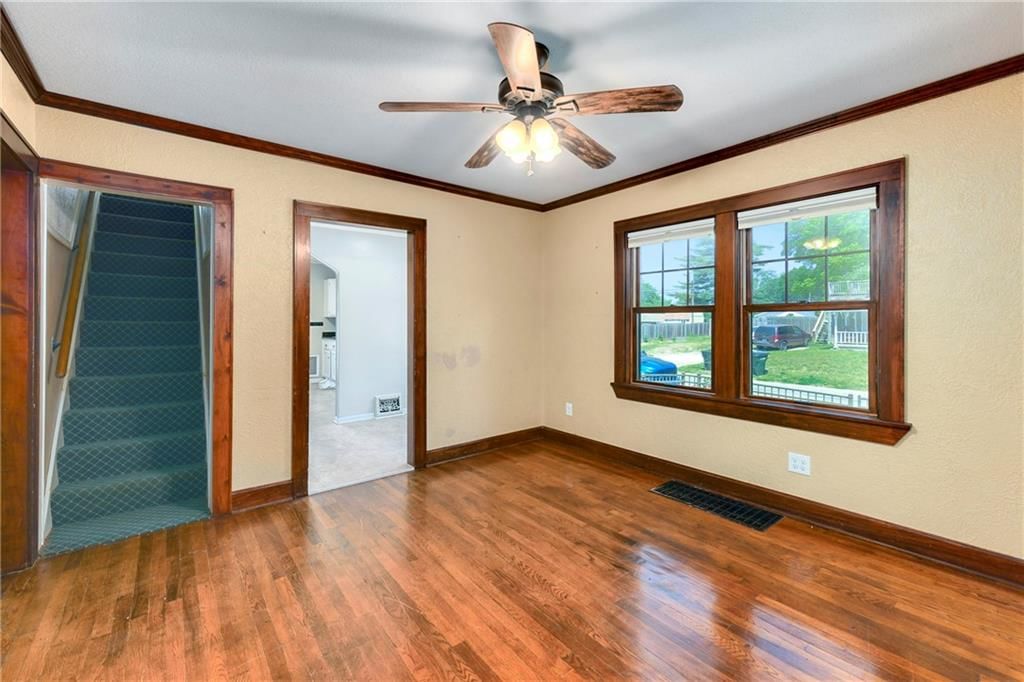 1500 S Broadway Street — photo 16