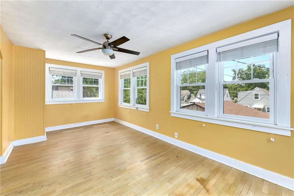 1500 S Broadway Street — photo 31