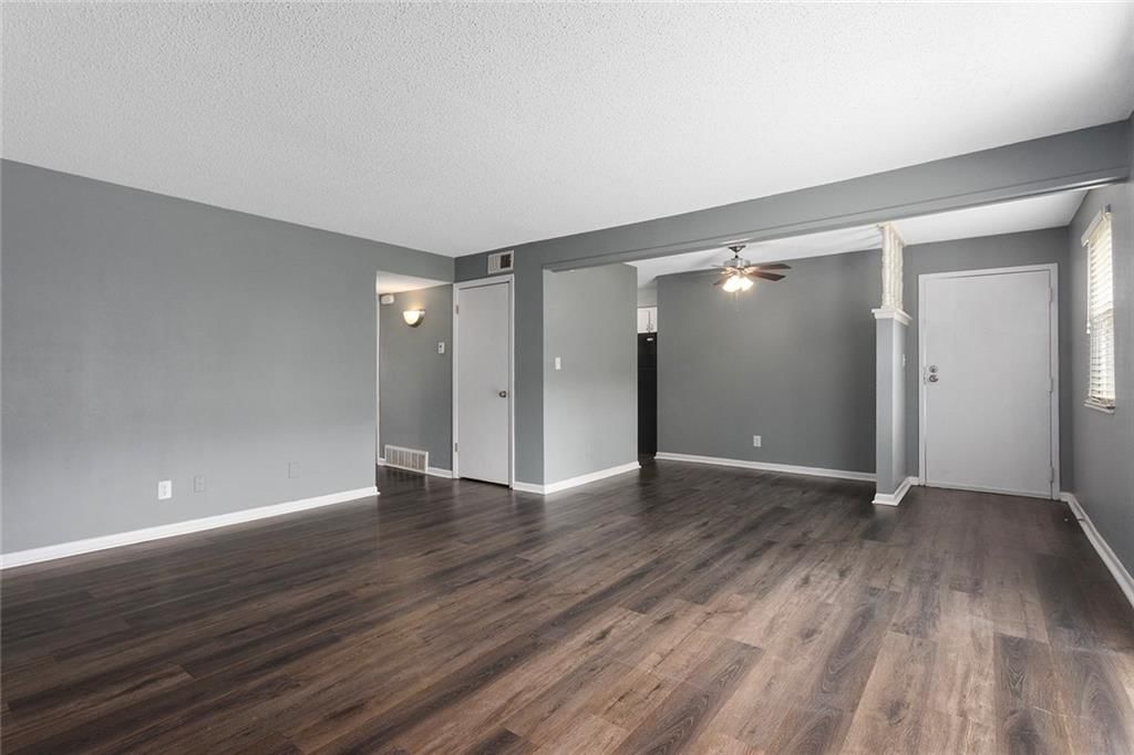 6208 Robinson Street — photo 6