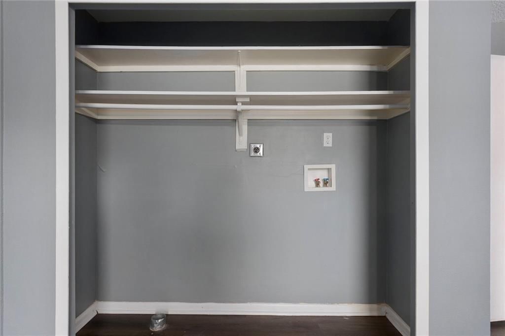 6208 Robinson Street — photo 22