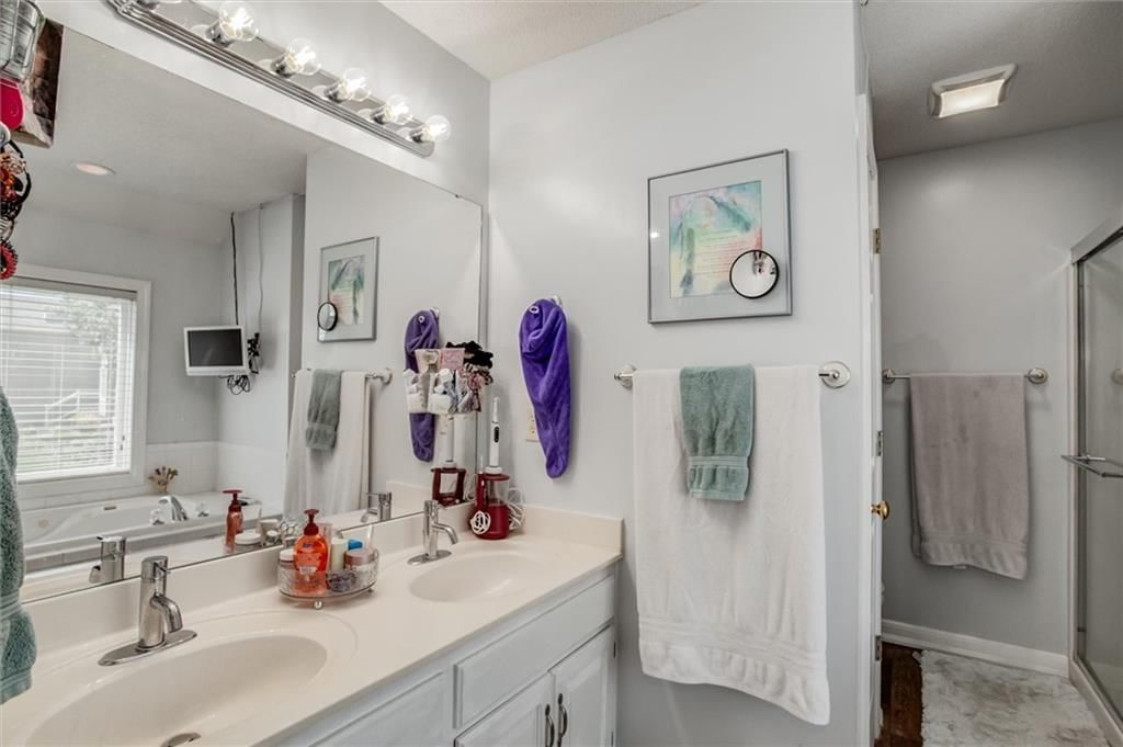 8820 NE 110th Street — photo 15