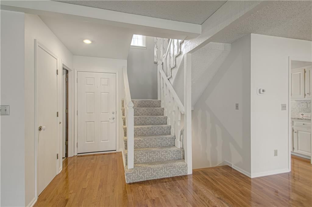 10103 Edelweiss Circle — photo 9