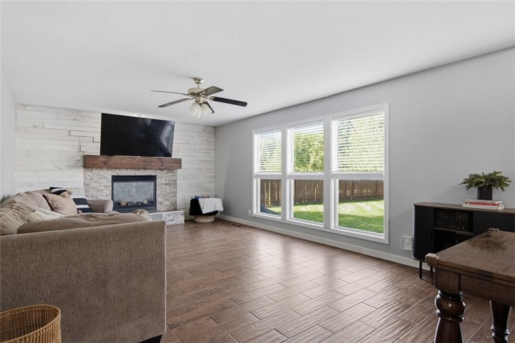 269 W Cheyenne Street — photo 6