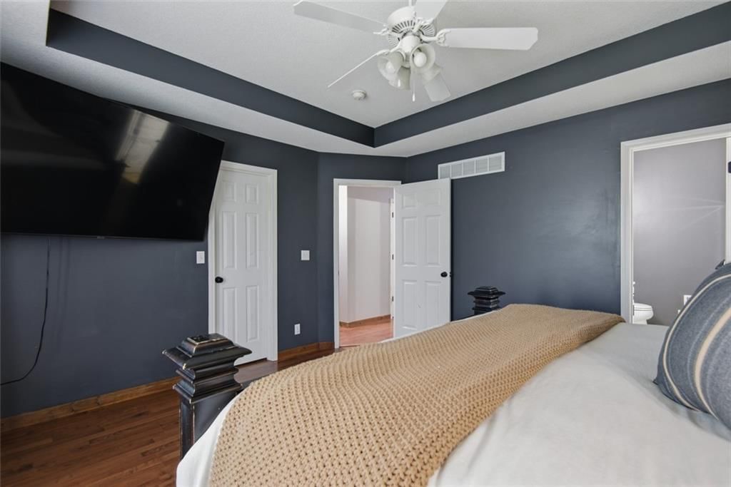 269 W Cheyenne Street — photo 18