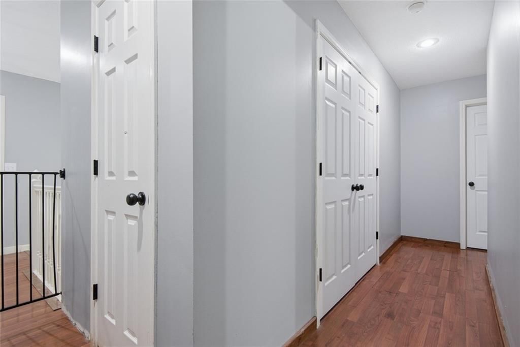 269 W Cheyenne Street — photo 20