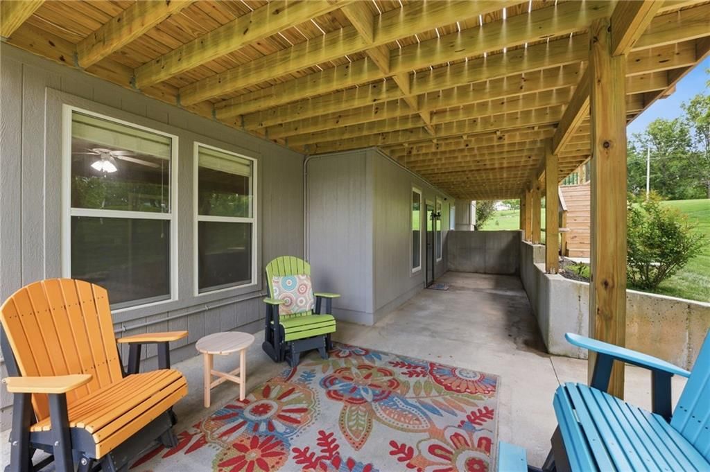 523 Brookwood Lane — photo 37