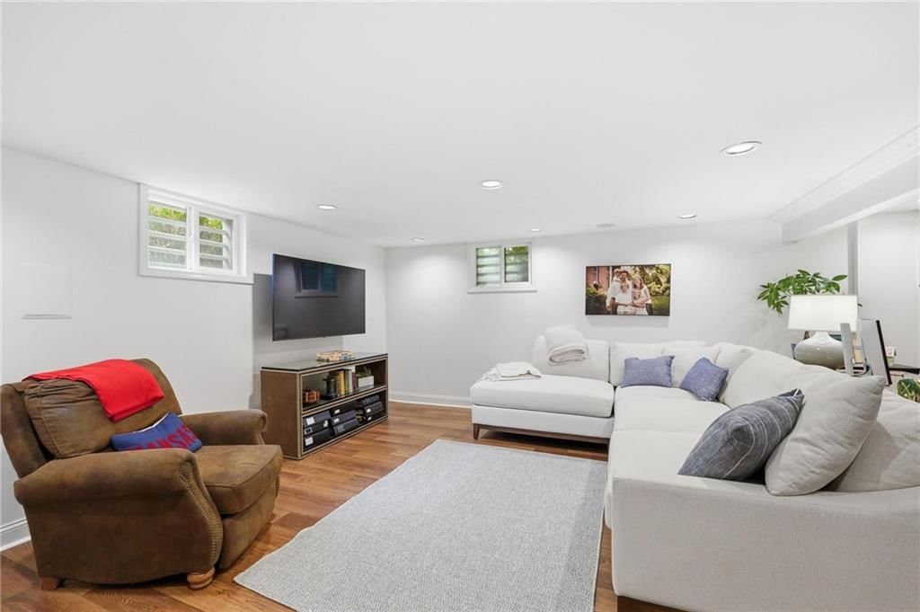 6809 Cedar Street — photo 43