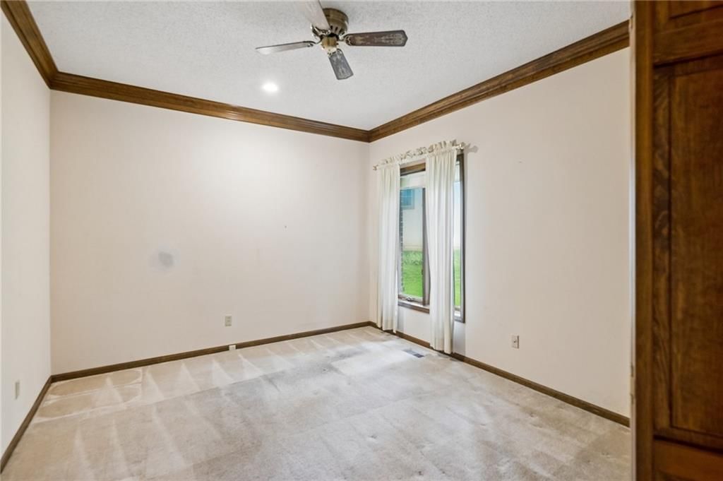 12101 Pawnee Lane — photo 37