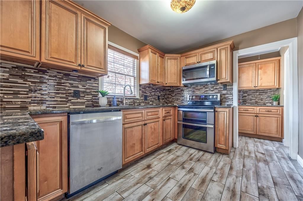 6203 MORNINGSIDE Drive — photo 8